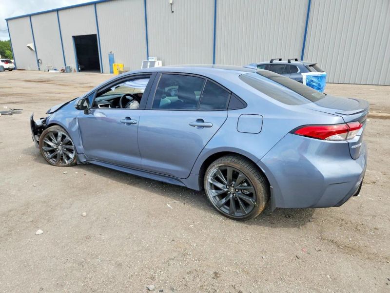 2025 Toyota Corolla - photo 4