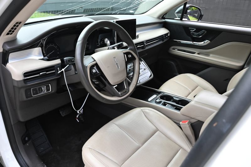 2022 Lincoln Corsair - photo 12