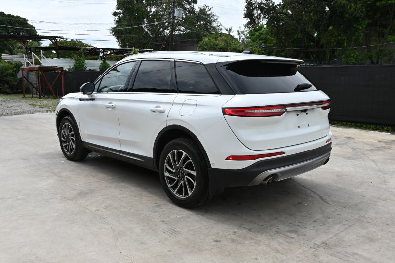 2022 Lincoln Corsair - photo 3