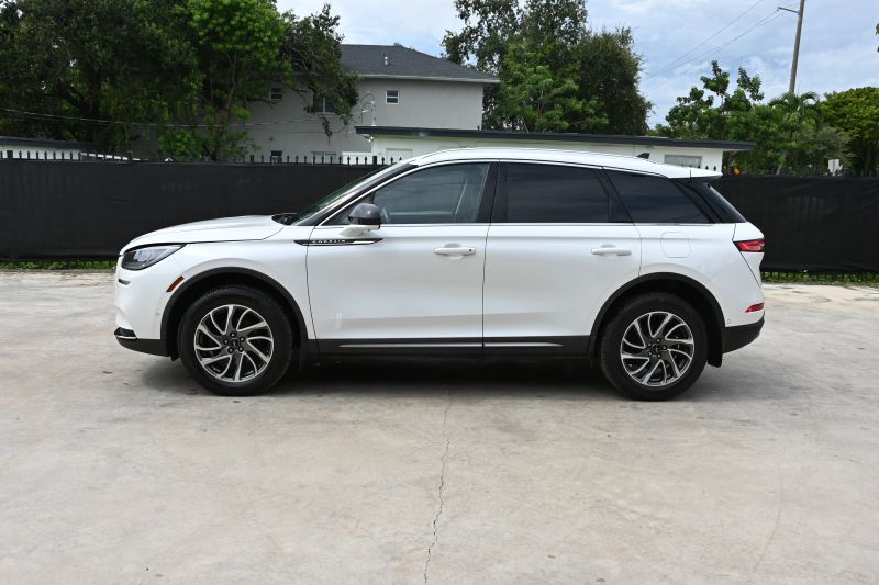 2022 Lincoln Corsair - photo 7