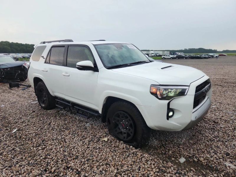 2024 Toyota 4Runner - photo 1