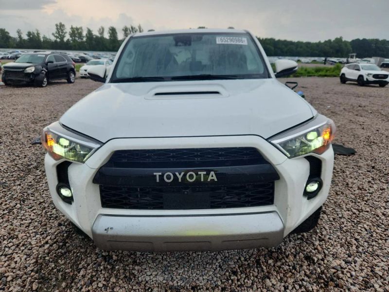 2024 Toyota 4Runner - photo 5