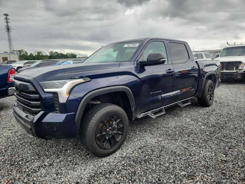 2024 Toyota Tundra CrewMax - photo 1