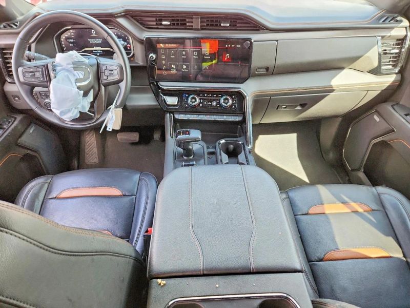 2024 GMC Sierra 1500 Crew Cab - photo 7