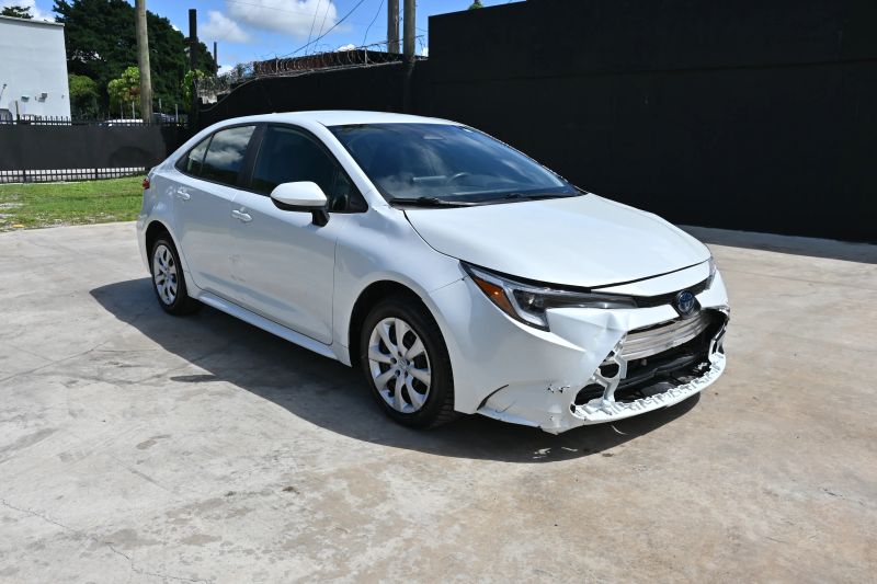 2024 Toyota Corolla Hybrid - photo 1