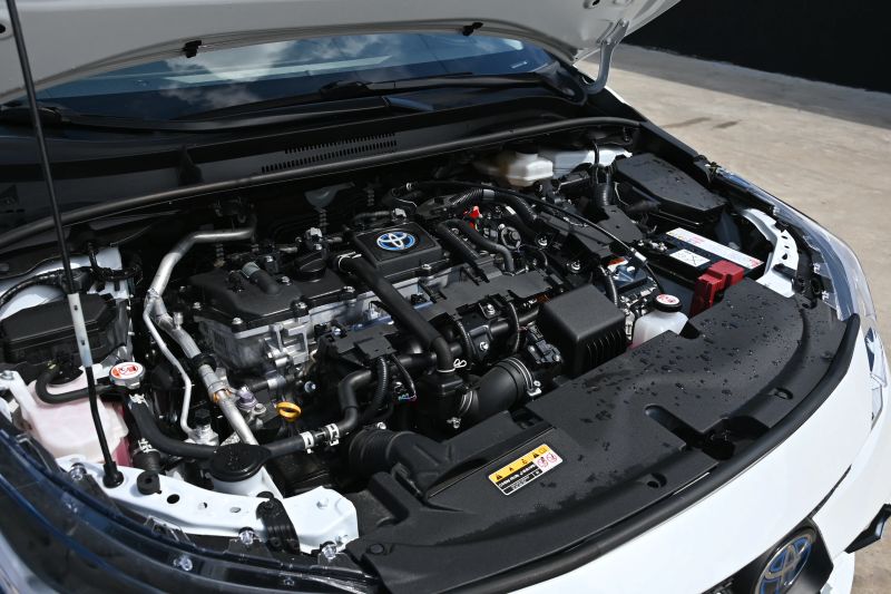 2024 Toyota Corolla Hybrid - photo 18