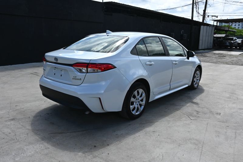 2024 Toyota Corolla Hybrid - photo 4