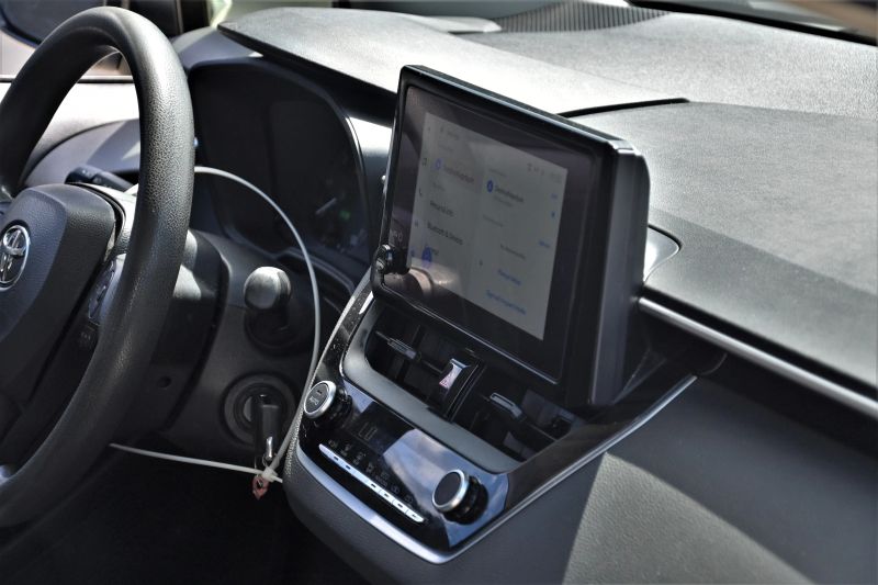 2024 Toyota Corolla Hybrid - photo 10
