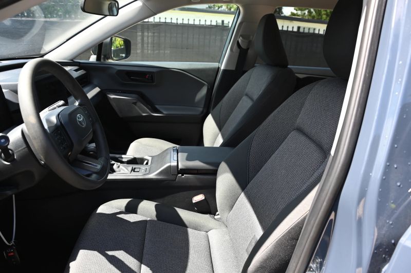 2026 Toyota RAV4 - photo 15