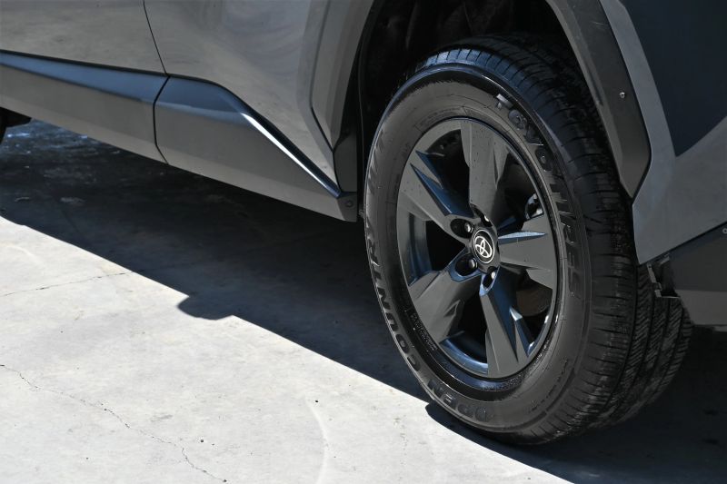2026 Toyota RAV4 - photo 9