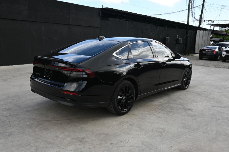 2024 Honda Accord - photo 5