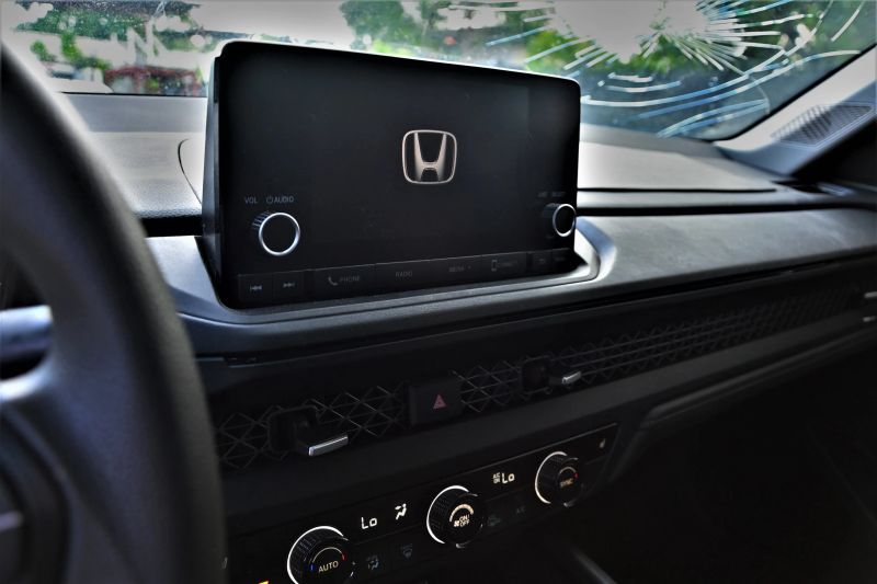 2024 Honda Accord - photo 9