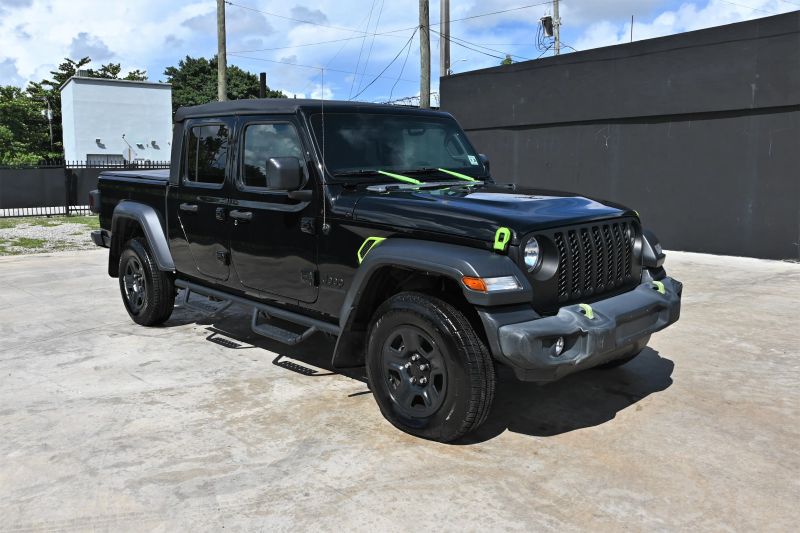 2021 Jeep Gladiator - photo 1