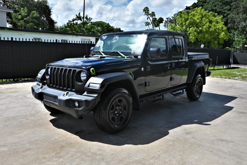 2021 Jeep Gladiator - photo 2