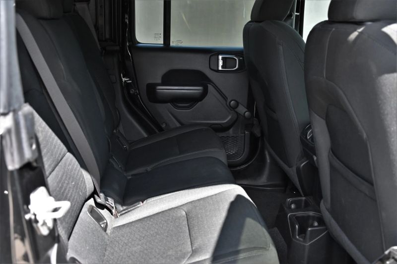 2021 Jeep Gladiator - photo 13