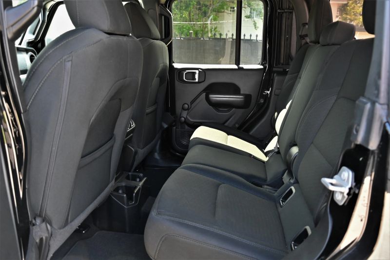 2021 Jeep Gladiator - photo 14