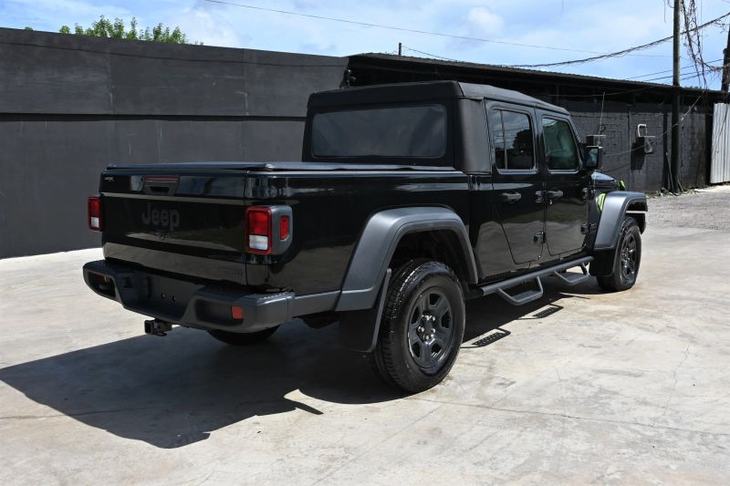 2021 Jeep Gladiator - photo 5