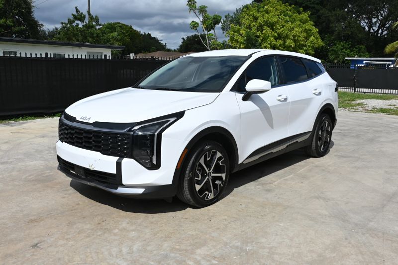 2026 Kia Sportage - photo 1