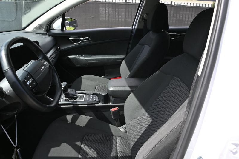 2026 Kia Sportage - photo 11