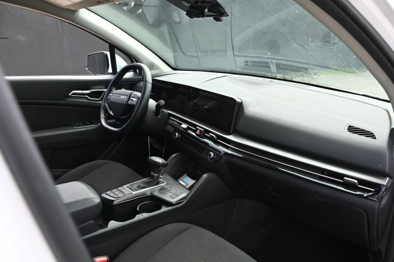 2026 Kia Sportage - photo 14