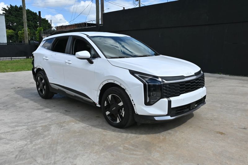 2026 Kia Sportage - photo 3