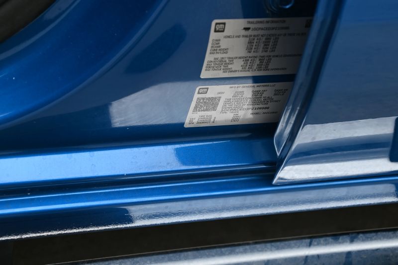 2023 Chevrolet Silverado 1500 Crew Cab - photo 18