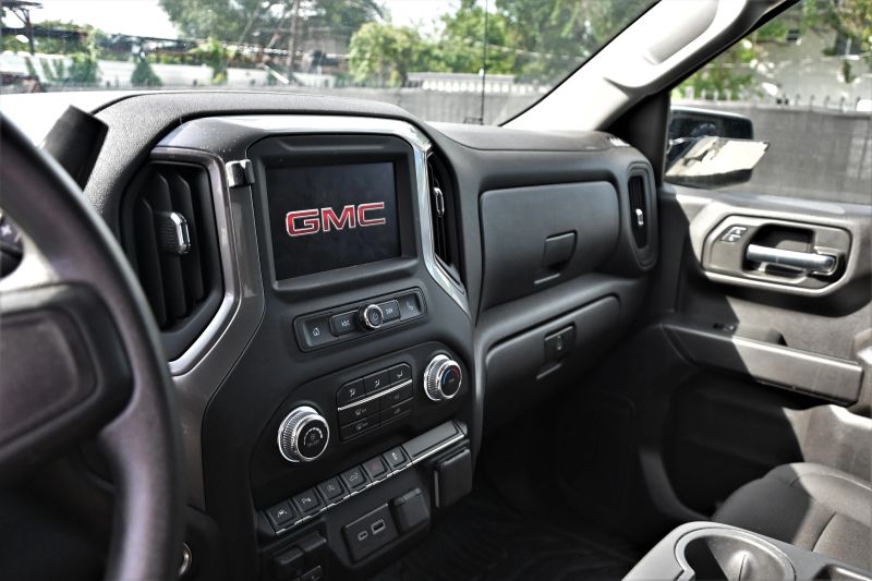 2024 GMC Sierra 1500 Crew Cab - photo 9
