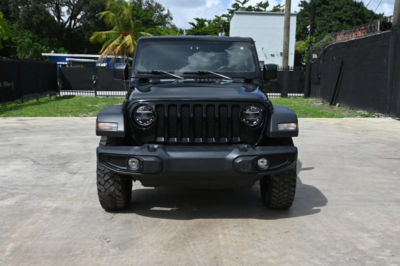 2022 Jeep Wrangler Unlimited - photo 2