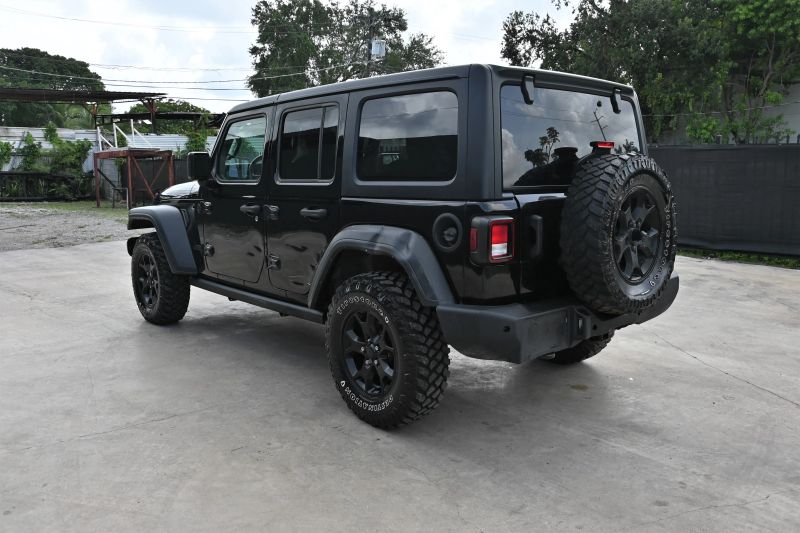 2022 Jeep Wrangler Unlimited - photo 6