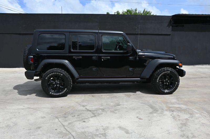2022 Jeep Wrangler Unlimited - photo 7