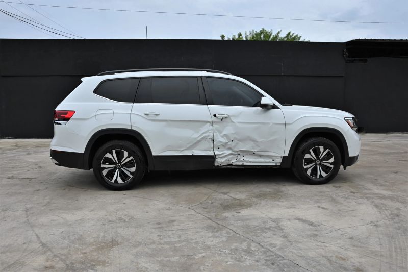 2023 Volkswagen Atlas - photo 7