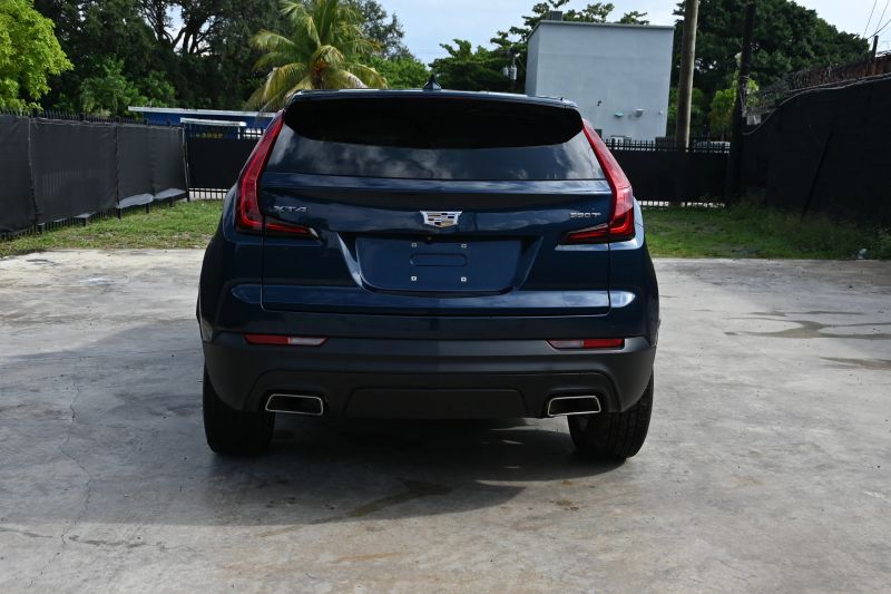 2021 Cadillac XT4 - photo 5