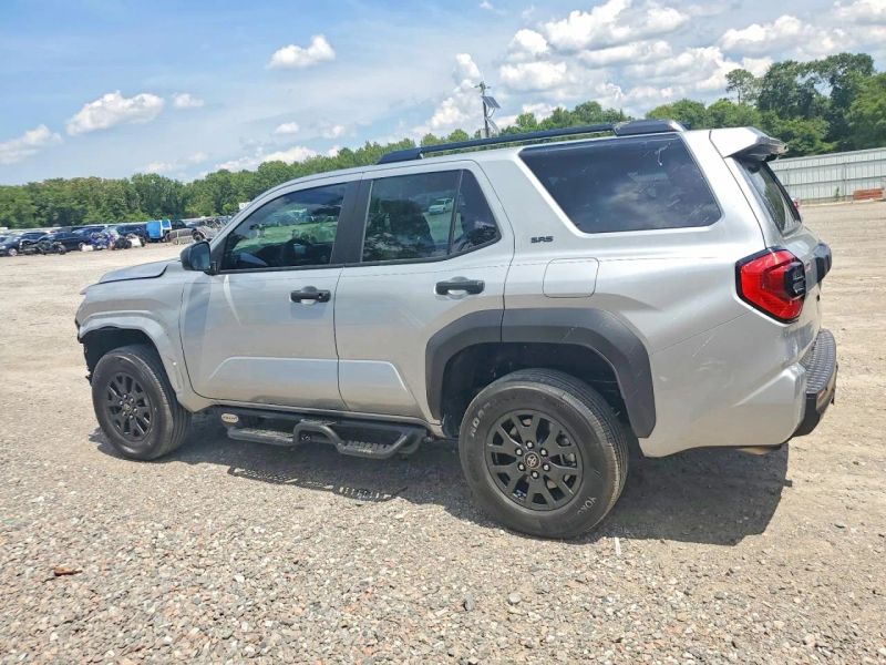 2026 Toyota 4Runner - photo 4