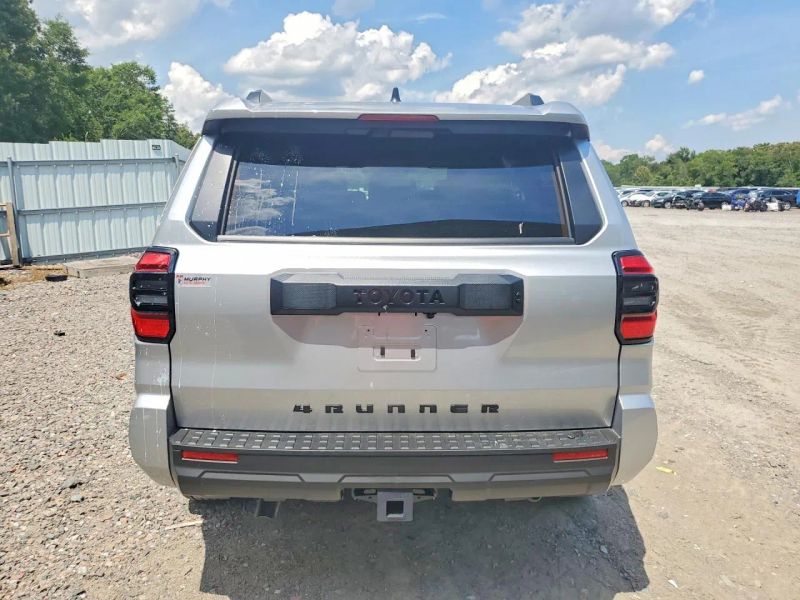 2026 Toyota 4Runner - photo 6