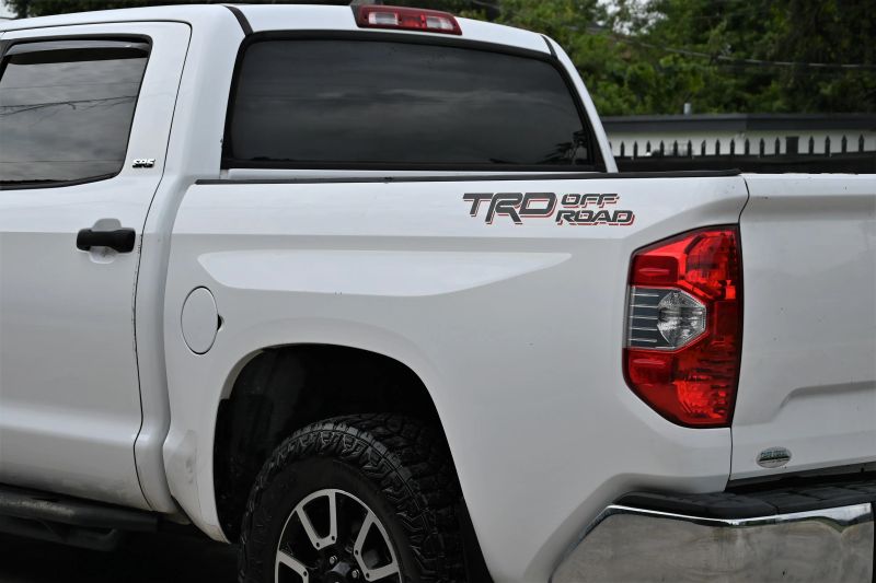 2020 Toyota Tundra CrewMax - photo 8