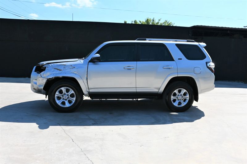 2023 Toyota 4Runner - photo 7
