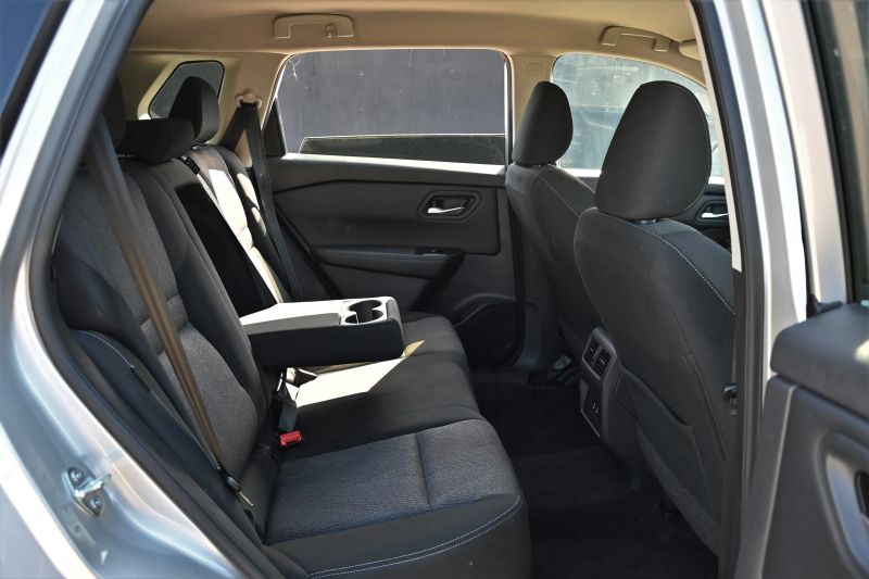 2025 Nissan Rogue - photo 16