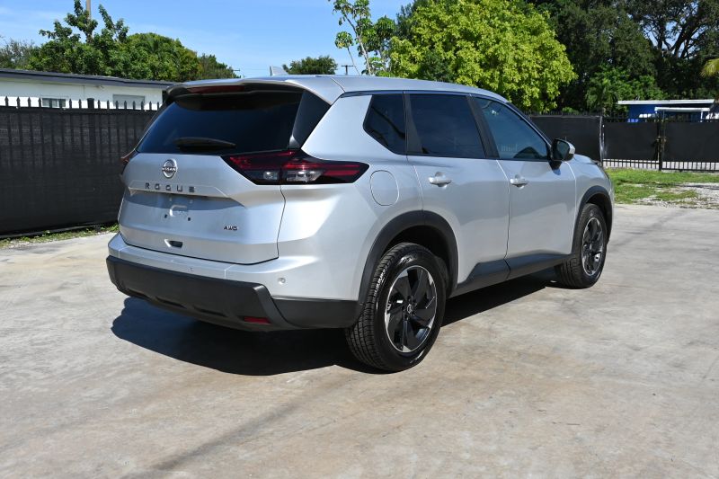 2025 Nissan Rogue - photo 6