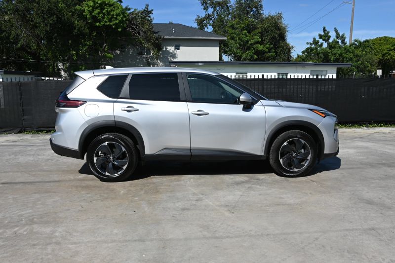 2025 Nissan Rogue - photo 7