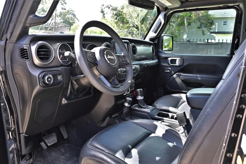2023 Jeep Wrangler Unlimited - photo 11