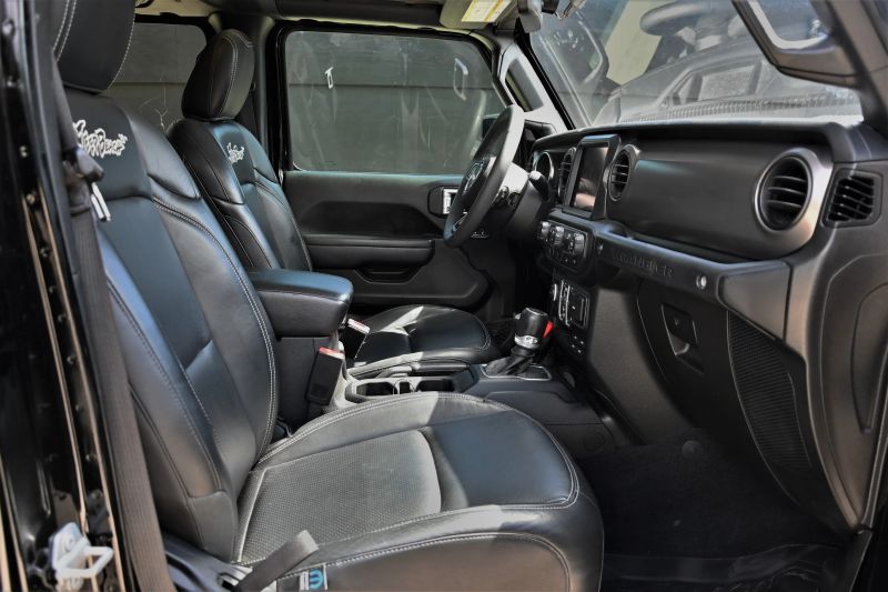 2023 Jeep Wrangler Unlimited - photo 13