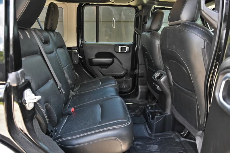 2023 Jeep Wrangler Unlimited - photo 15