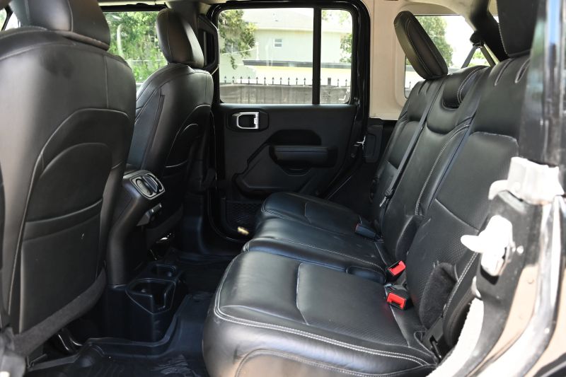2023 Jeep Wrangler Unlimited - photo 16