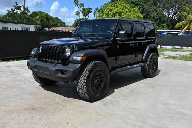 2023 Jeep Wrangler Unlimited - photo 3