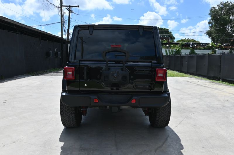 2023 Jeep Wrangler Unlimited - photo 5