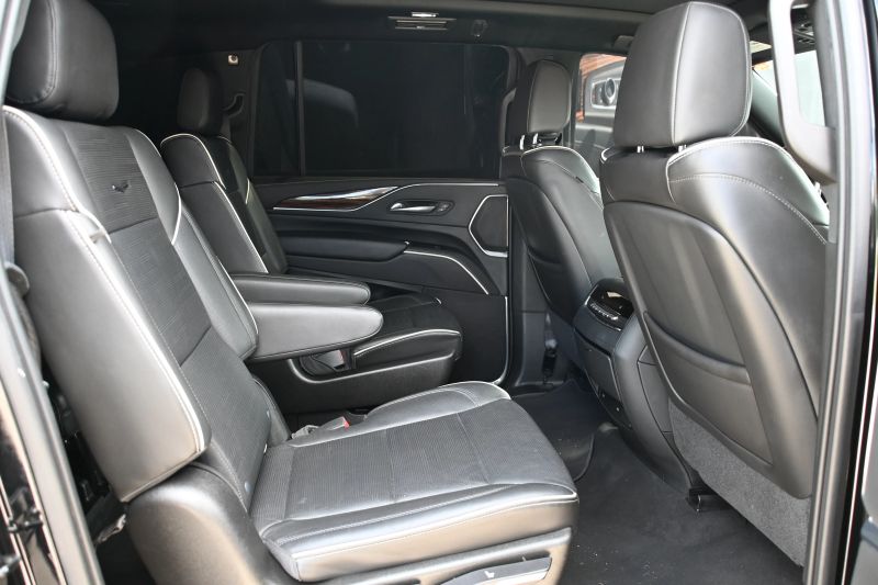 2021 Cadillac Escalade ESV - photo 16