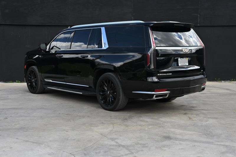 2021 Cadillac Escalade ESV - photo 4