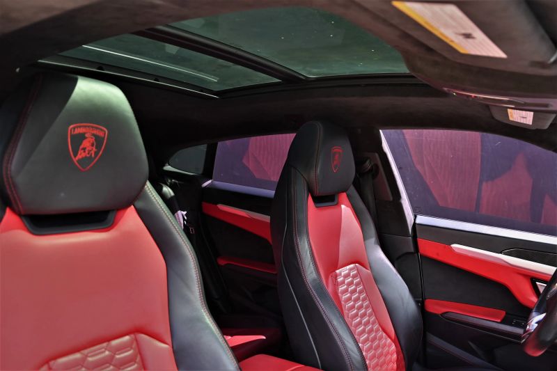 2021 Lamborghini Urus - photo 14
