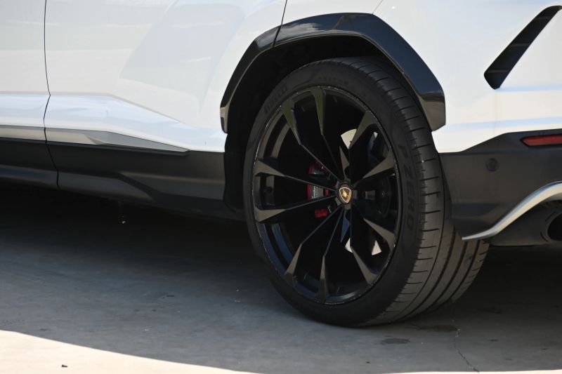 2021 Lamborghini Urus - photo 7