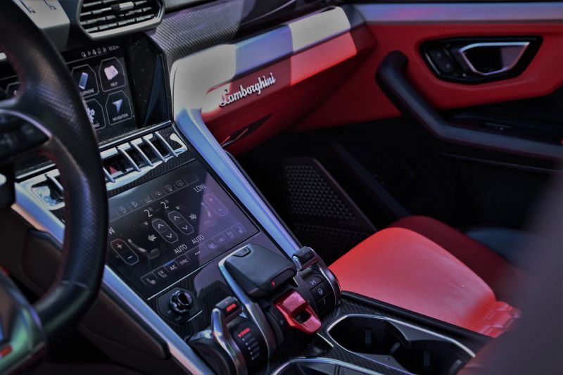 2021 Lamborghini Urus - photo 10